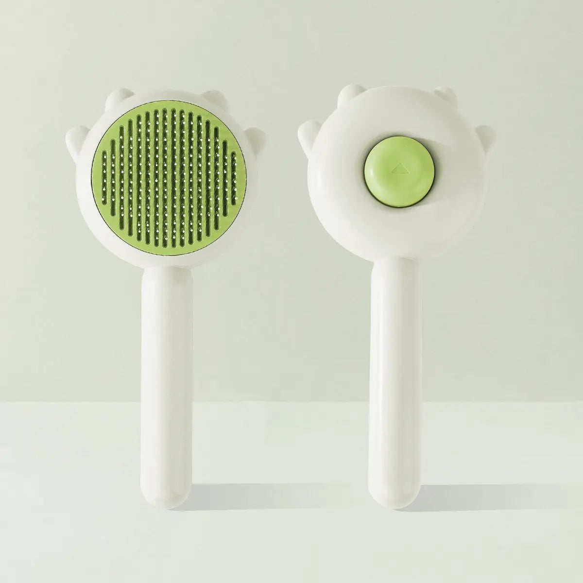 Self-Cleaning Pet Brush for Cats & Dogs – Slicker Deshedding Comb UK