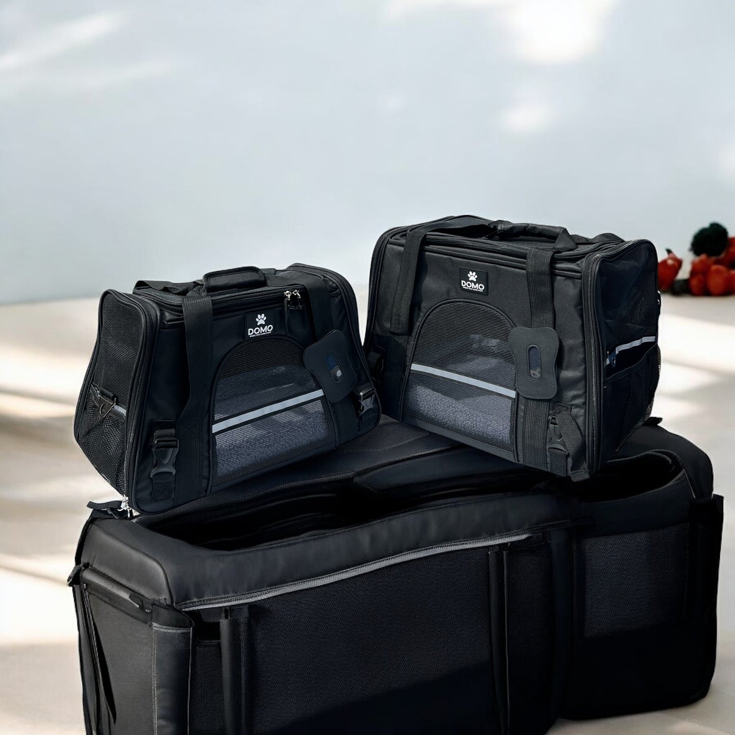 Domo Pet Carrier Bag UK – Airline Approved Pet Travel Bag (Medium & Large)